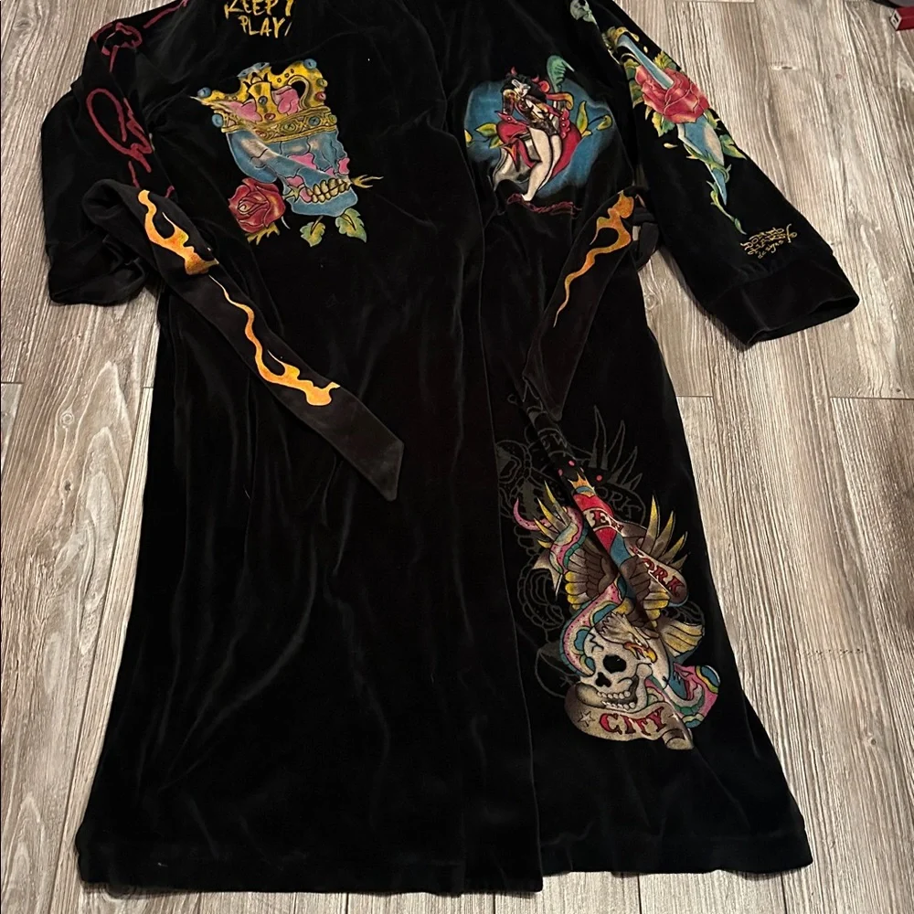 Y2K Ed Hardy Velvet Robe Coat Skull Tattoo Graphic Black S/M Luxury Streetwear - Picture 13 of 15
